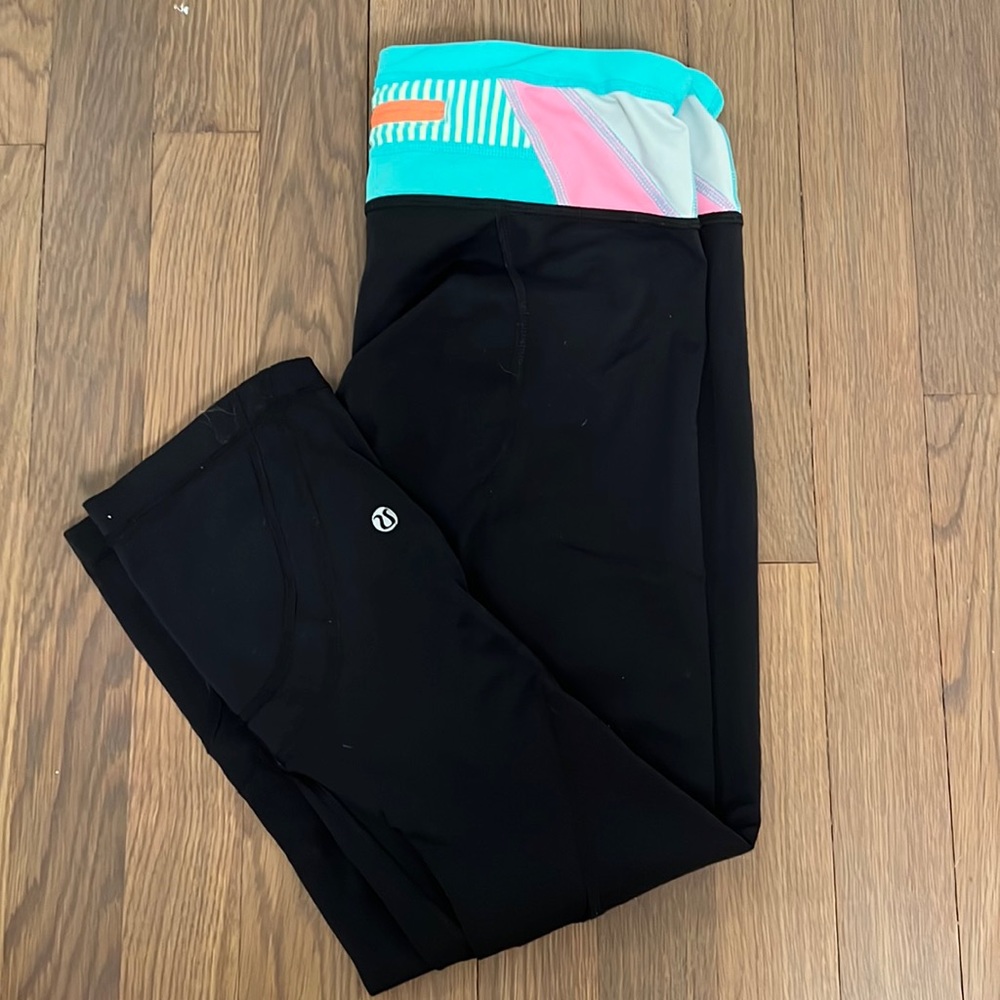 Lululemon cropped black leggings